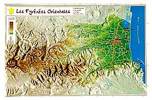 GEORELIEF D66 PYRENEES ORIENTALES 21X31
