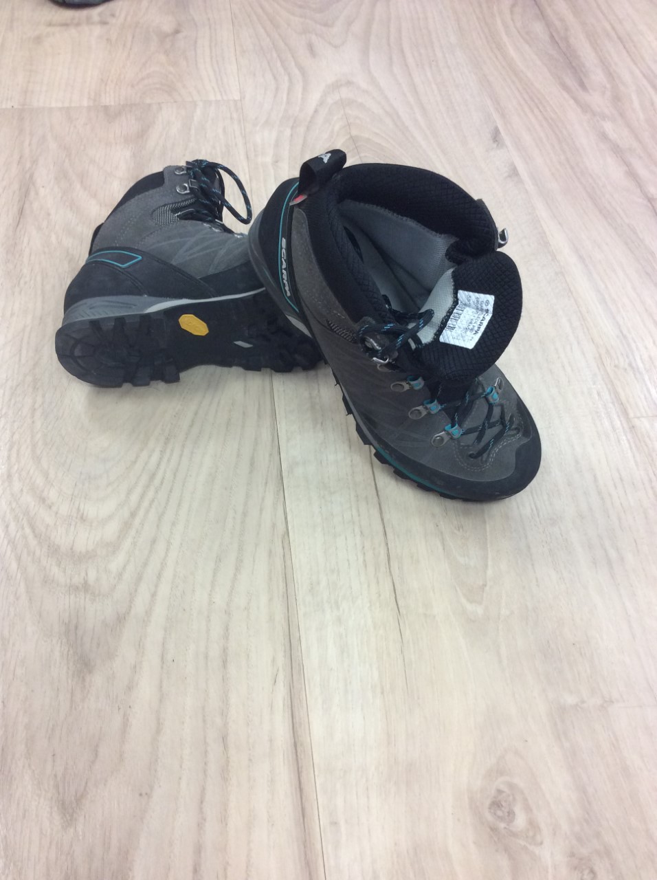 Scarpa Marmolada Pro HD W